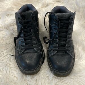 Dr. Martins black boots. Mens